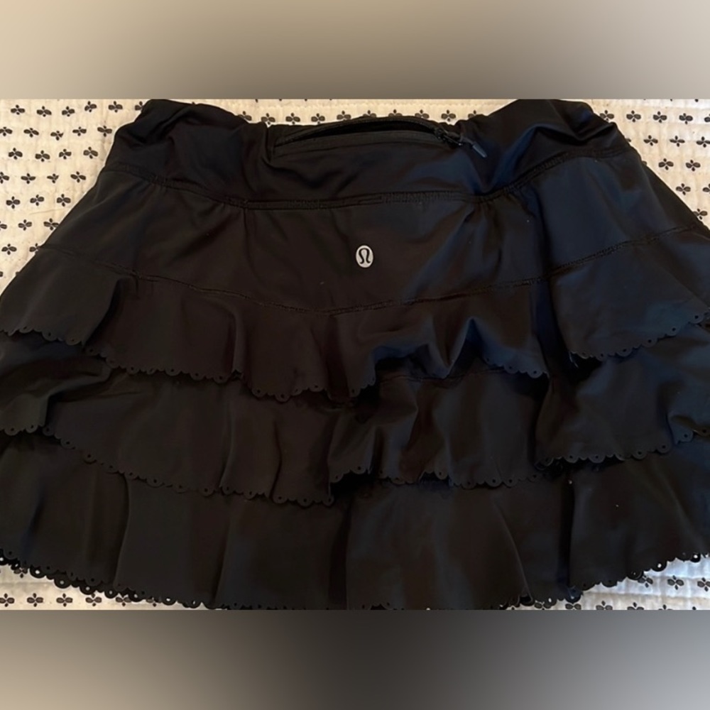lulu lemon ruffled skirt